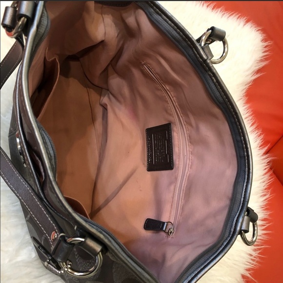 Beautiful Coach bag - Picture 7 of 7